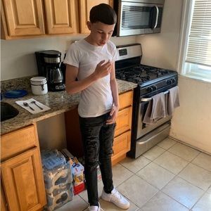 Meet your Posher, Chris